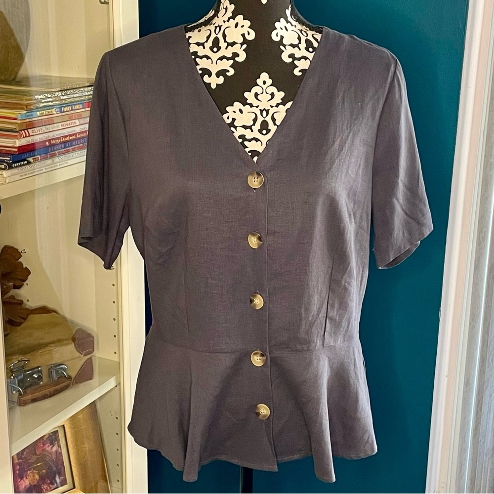 NWT C&C California Gray Linen Button Down Peplum Top​